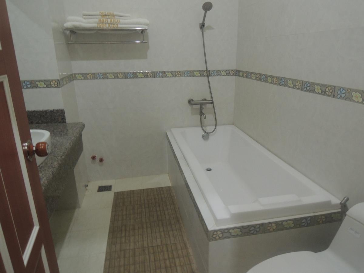 Nam Kieu Hotel Cà Mau Zewnętrze zdjęcie